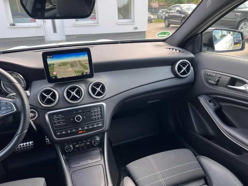 Mercedes-Benz GLA-Class 250 4Matic NIGHT-STANDHZ-NAVI-MEMORY-XENON 10/2016-photo-21