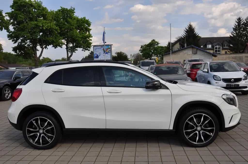 Mercedes-Benz GLA-Class 250 4Matic NIGHT-STANDHZ-NAVI-MEMORY-XENON 10/2016-photo-7