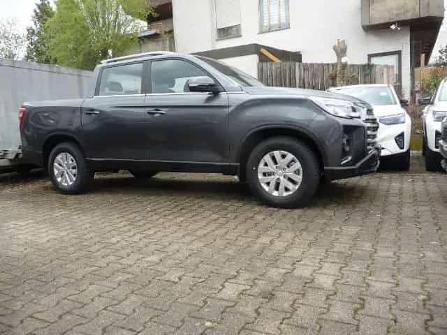 KGM Musso 2,2 e-XDi Bliss 6-AT null-photo-0
