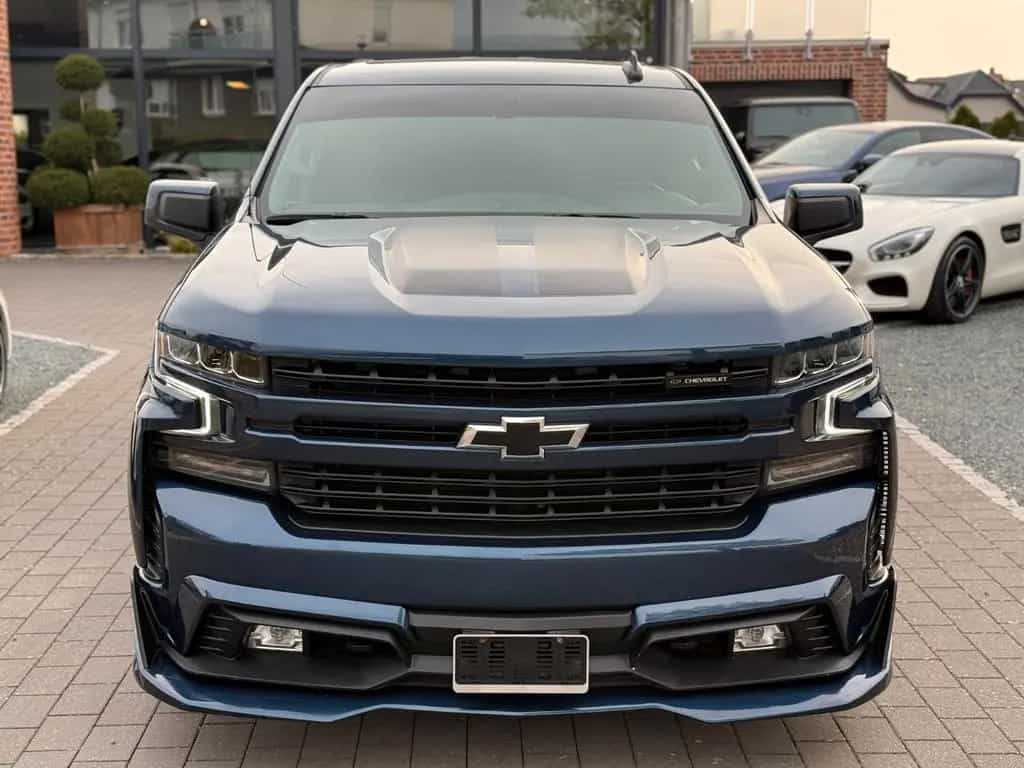 Chevrolet Silverado 5.3 V8/Crew Cab/BMC Bodykit/Sport-Aga 10/2019-photo-1