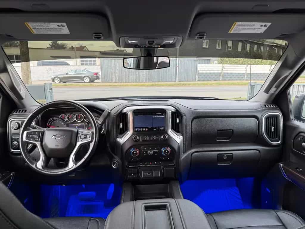 Chevrolet Silverado 5.3 V8/Crew Cab/BMC Bodykit/Sport-Aga 10/2019-photo-24