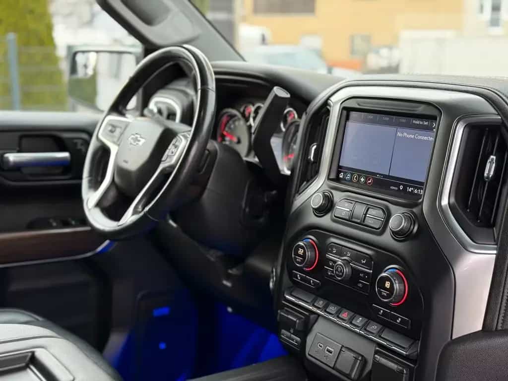 Chevrolet Silverado 5.3 V8/Crew Cab/BMC Bodykit/Sport-Aga 10/2019-photo-25