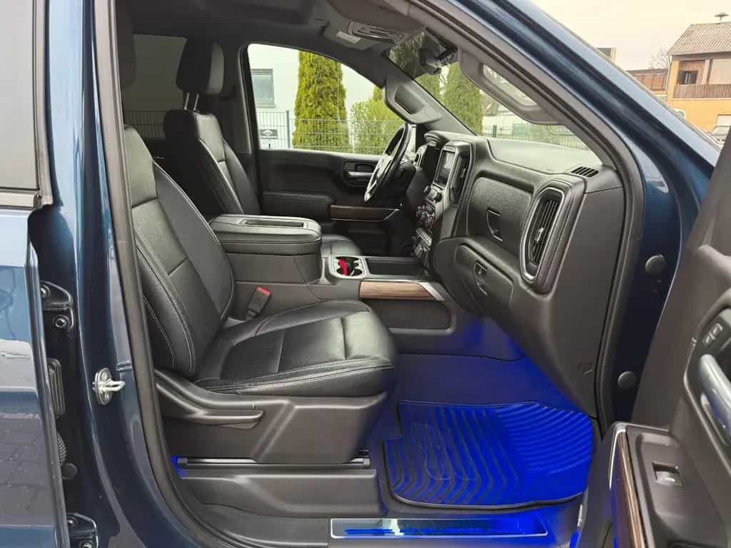 Chevrolet Silverado 5.3 V8/Crew Cab/BMC Bodykit/Sport-Aga 10/2019-photo-26