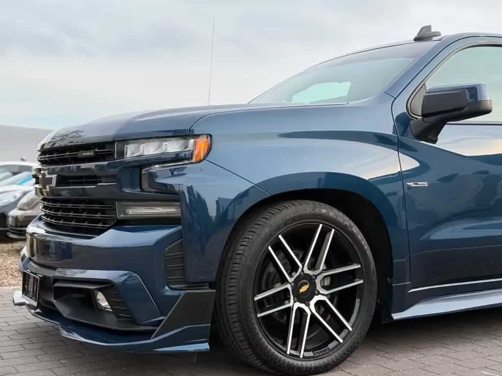 Chevrolet Silverado 5.3 V8/Crew Cab/BMC Bodykit/Sport-Aga 10/2019-photo-8