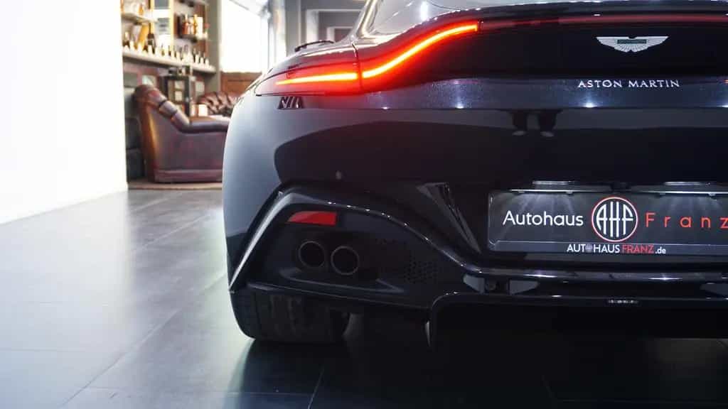Aston Martin Vantage 4.0 V8 *Inspektion Neu*1HD*deutschesFZ 07/2021-photo-12
