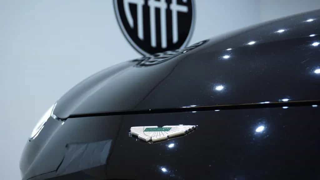 Aston Martin Vantage 4.0 V8 *Inspektion Neu*1HD*deutschesFZ 07/2021-photo-15