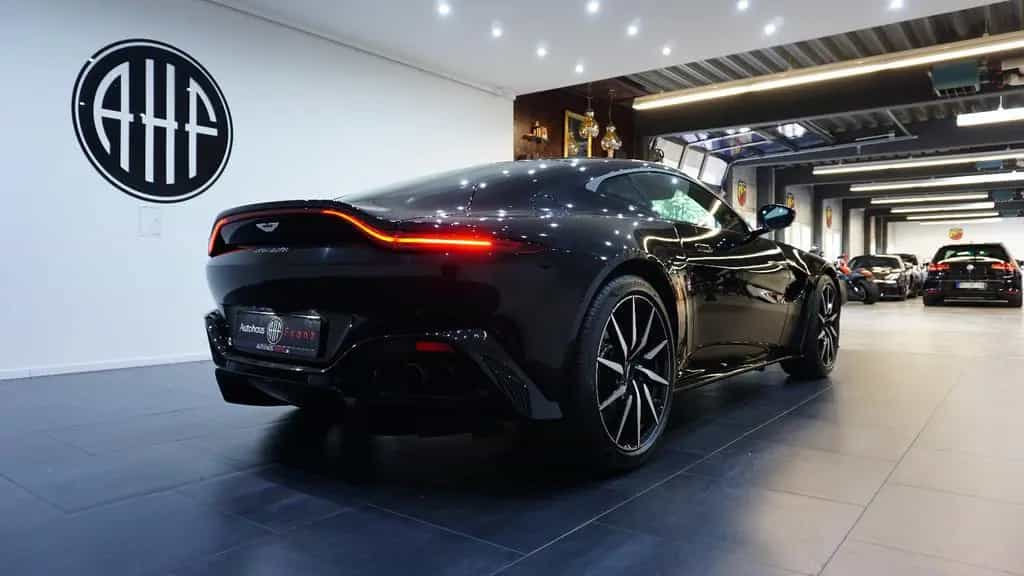 Aston Martin Vantage 4.0 V8 *Inspektion Neu*1HD*deutschesFZ 07/2021-photo-5