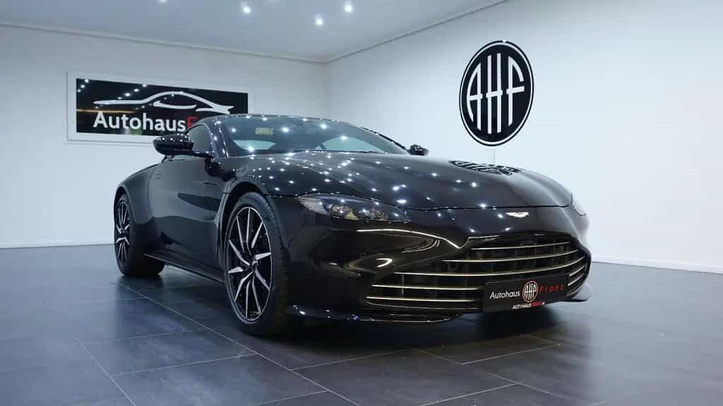 Aston Martin Vantage 4.0 V8 *Inspektion Neu*1HD*deutschesFZ 07/2021-photo-6