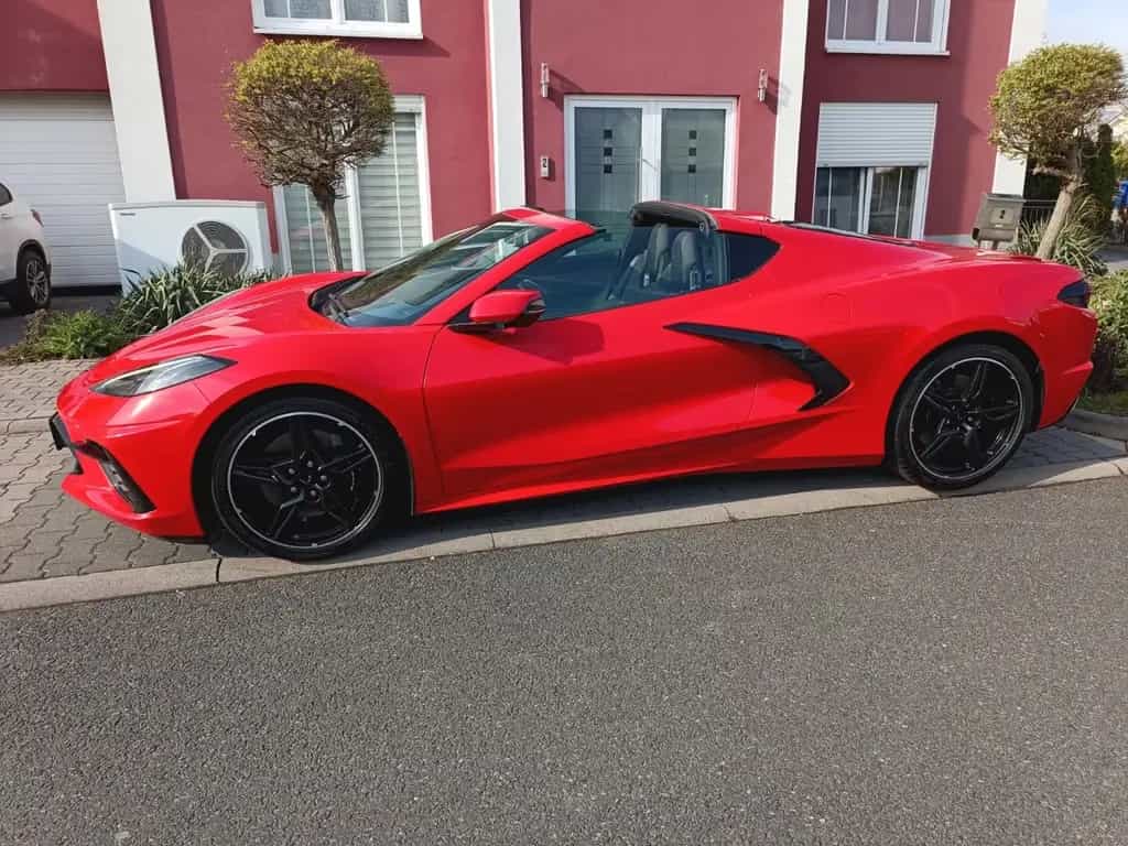 Corvette C8 STINGRAY 2LT 6.2 L Carbon BOSE/Z51 Top 07/2024-photo-1