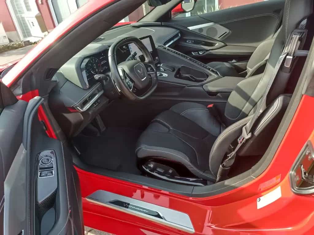 Corvette C8 STINGRAY 2LT 6.2 L Carbon BOSE/Z51 Top 07/2024-photo-10