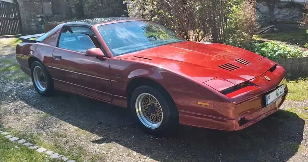 Pontiac Firebird Trans-Am  GTA 04/1989-photo-0