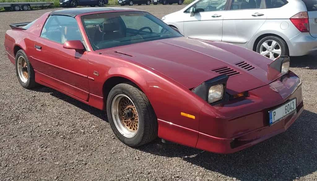 Pontiac Firebird Trans-Am  GTA 04/1989-photo-4