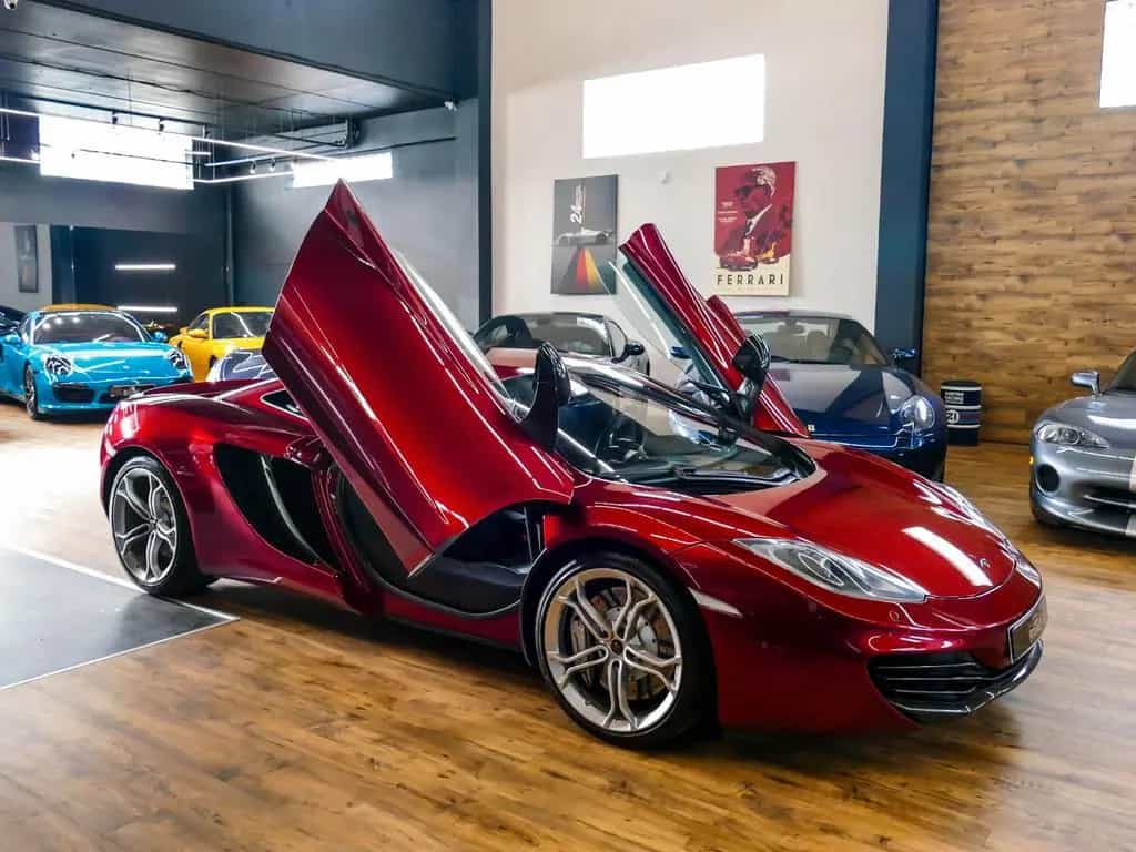 McLaren MP4-12C 3.8 V8 01/2014-photo-2
