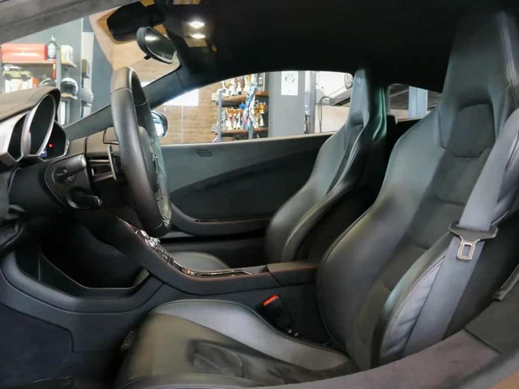 McLaren MP4-12C 3.8 V8 01/2014-photo-7