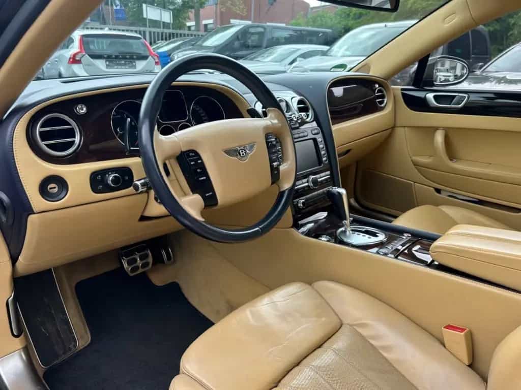 Bentley Continental Flying Spur W12 *Keyless*GSD*HU Neu* 11/2005-photo-9