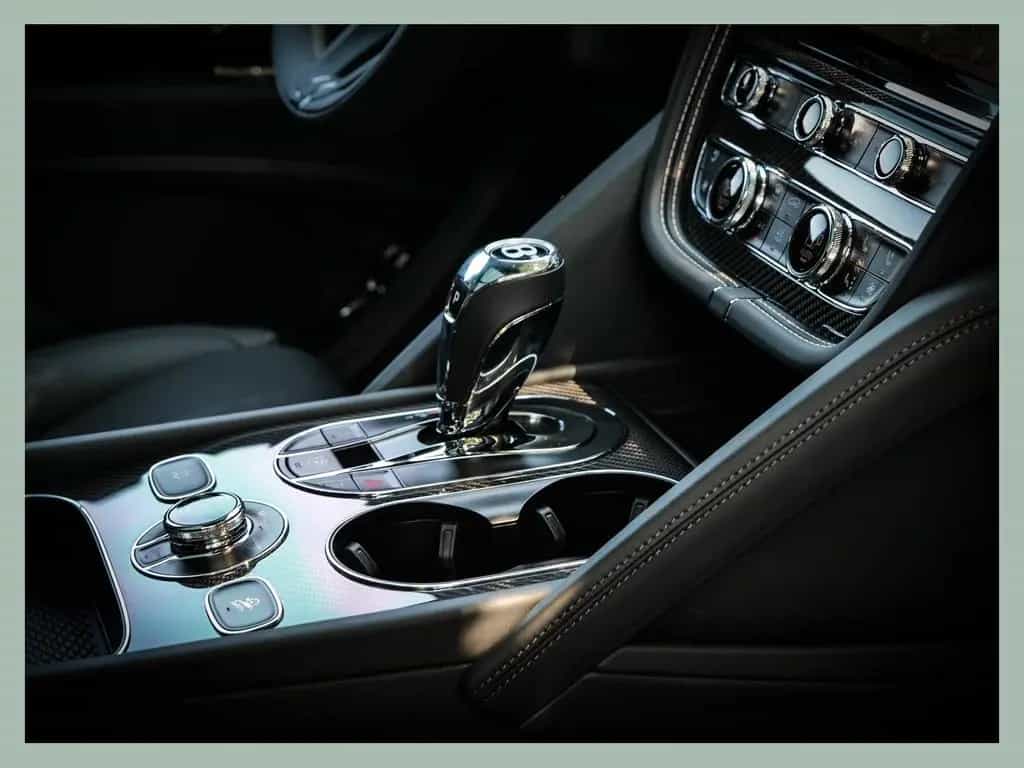 Bentley Bentayga S V8 // BENTLEY DÜSSELDORF 05/2025-photo-16