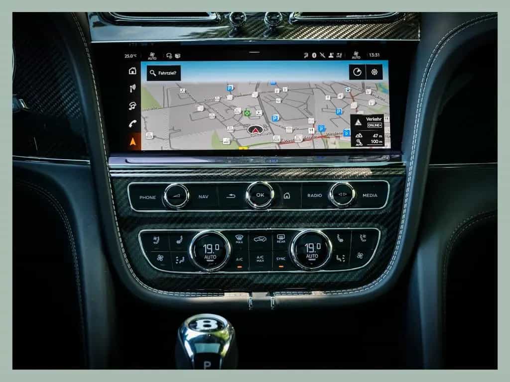 Bentley Bentayga S V8 // BENTLEY DÜSSELDORF 05/2025-photo-19