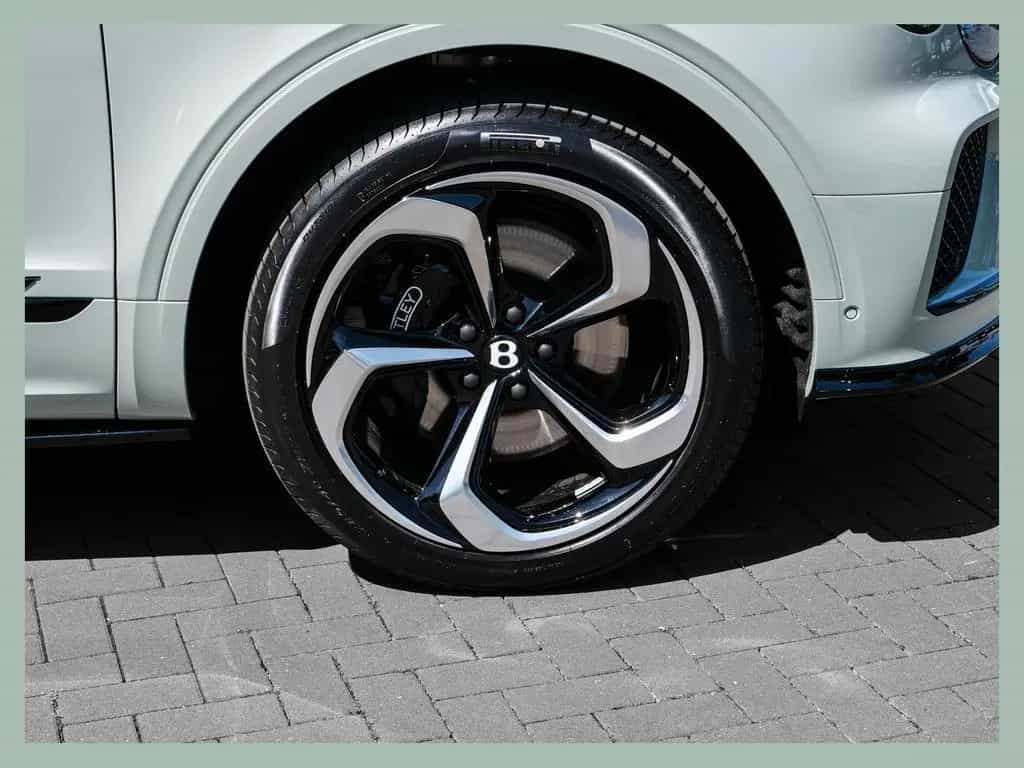 Bentley Bentayga S V8 // BENTLEY DÜSSELDORF 05/2025-photo-6