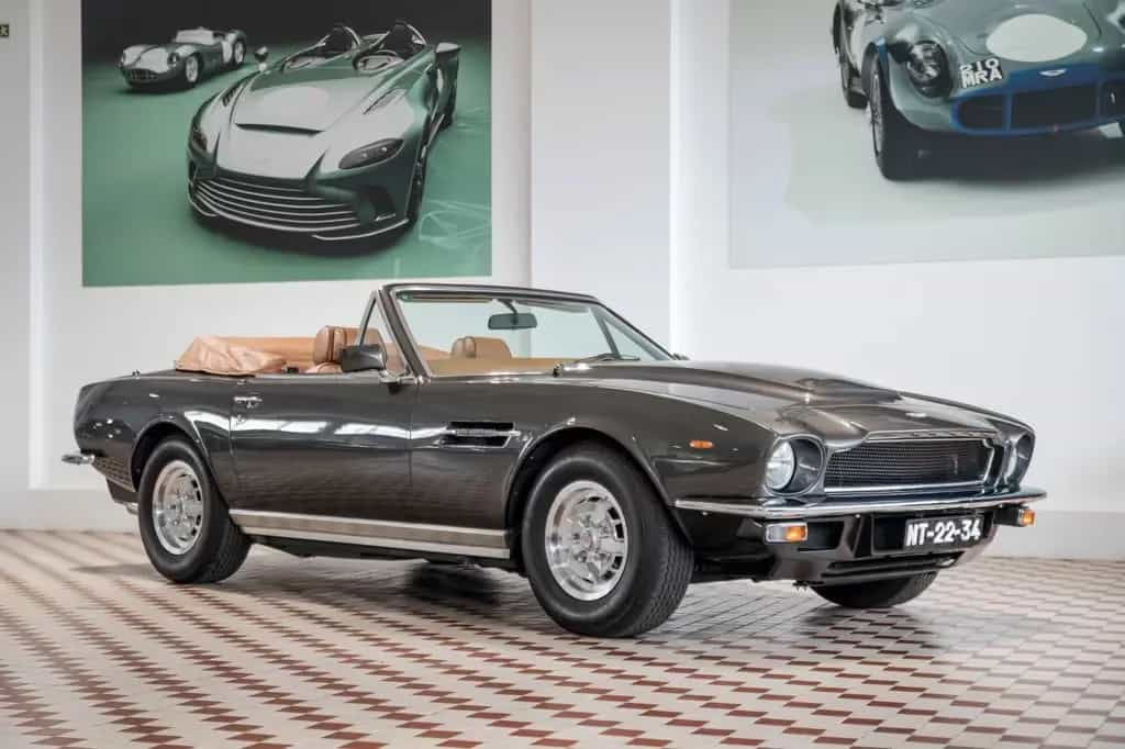 Aston Martin Other V8 Volante 06/1982-photo-0