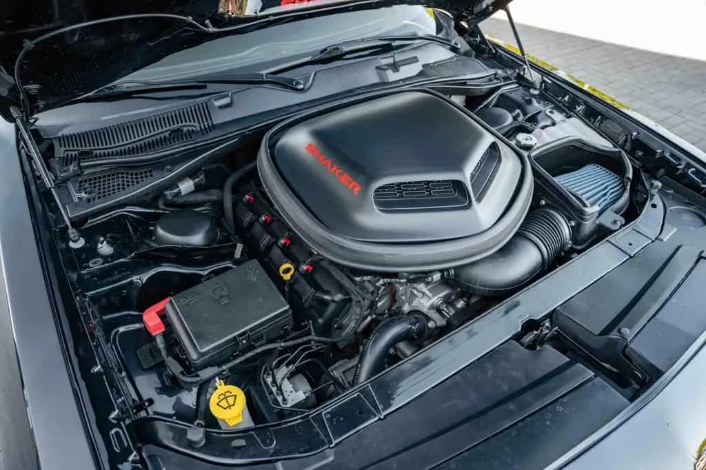 Dodge Challenger 5,7 Hemi NAV ALPINE KAMERA 03/2021-photo-17