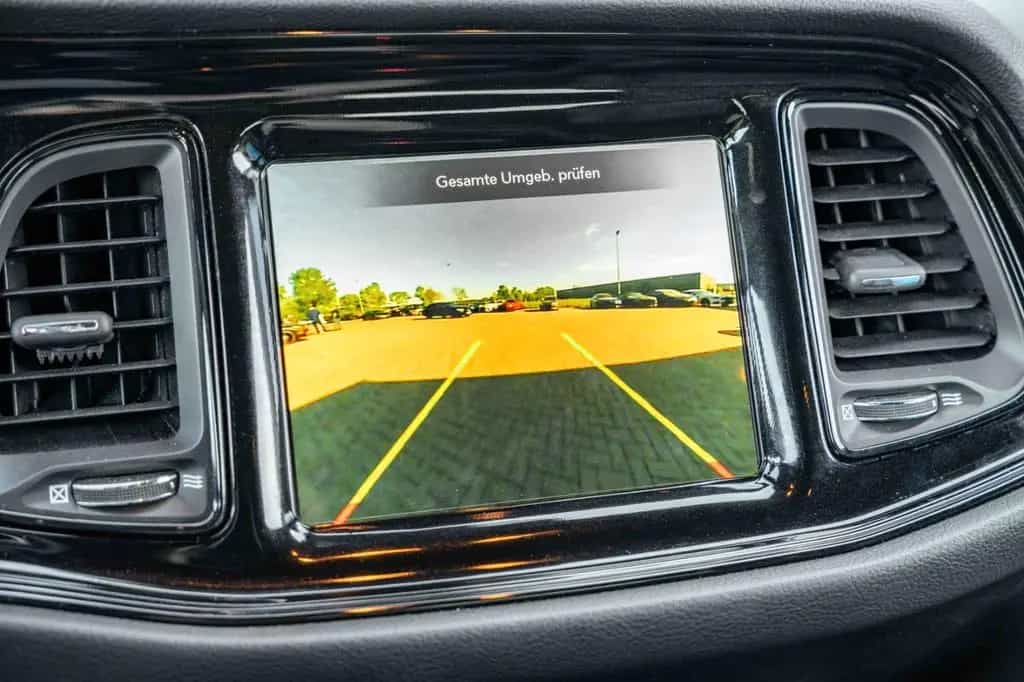 Dodge Challenger 5,7 Hemi NAV ALPINE KAMERA 03/2021-photo-26