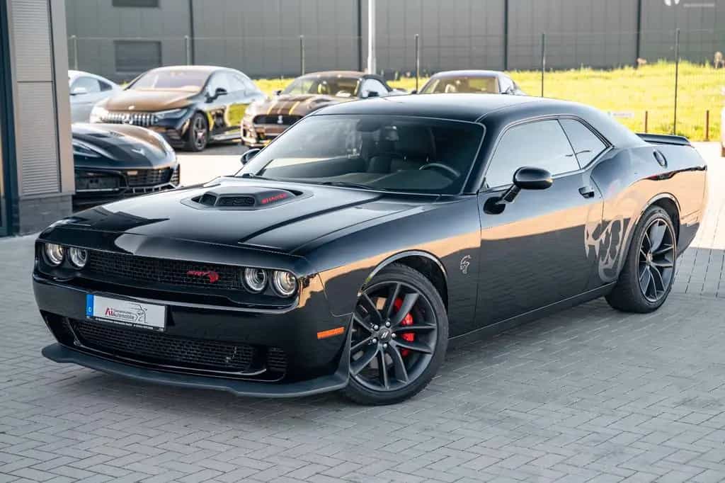 Dodge Challenger 5,7 Hemi NAV ALPINE KAMERA 03/2021-photo-9