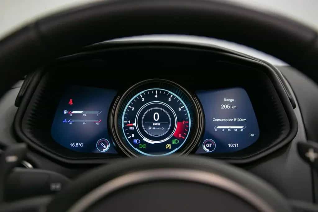 Aston Martin DB11 4.0 V8 Volante 05/2019-photo-12