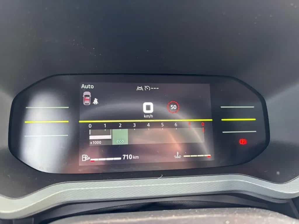 Dacia Duster III TCe 130 4x4 Extreme CarPlay LED 03/2025-photo-16