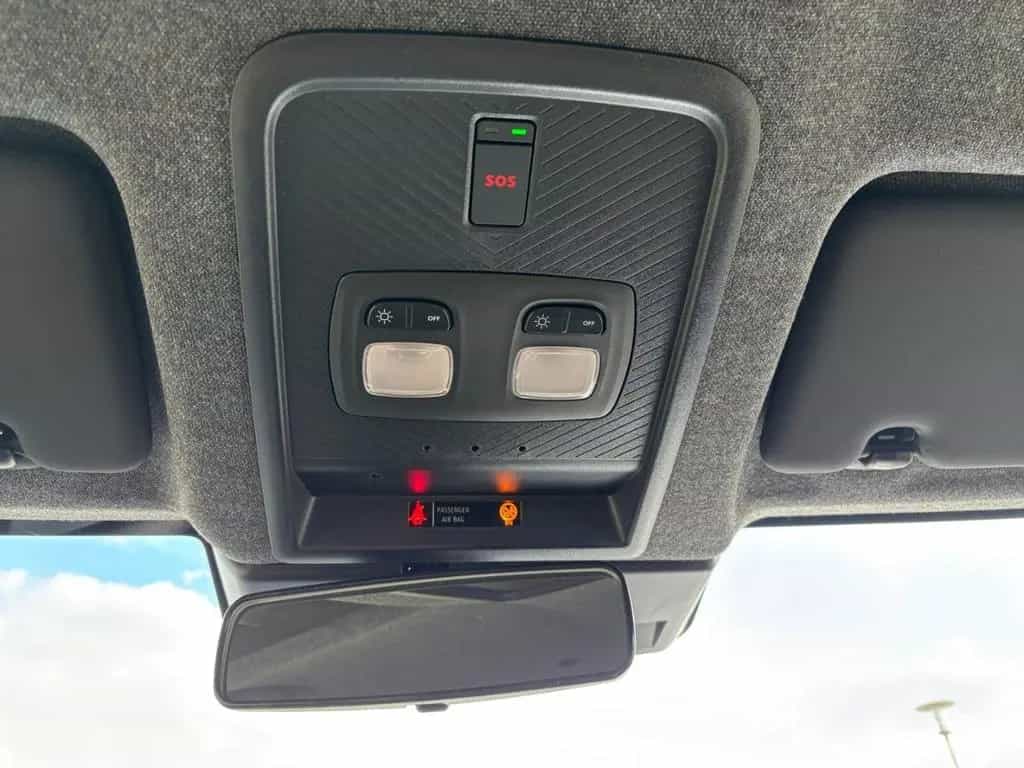 Dacia Duster III TCe 130 4x4 Extreme CarPlay LED 03/2025-photo-21