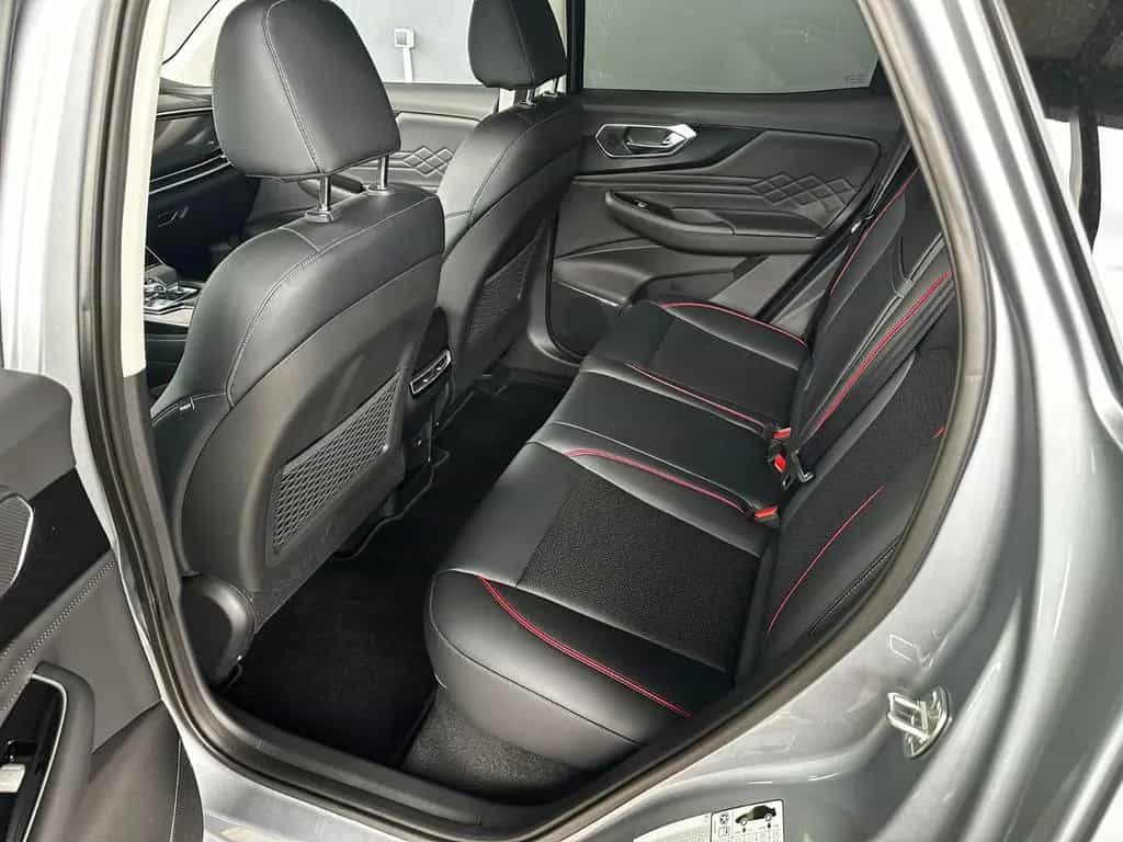 BAIC 1,5L Turbo GDI Beijing X75 12/2025-photo-11