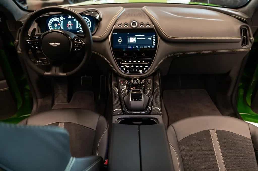 Aston Martin DBX 4.0 V8 DBX707 *Carbon*PPF 11/2024-photo-10