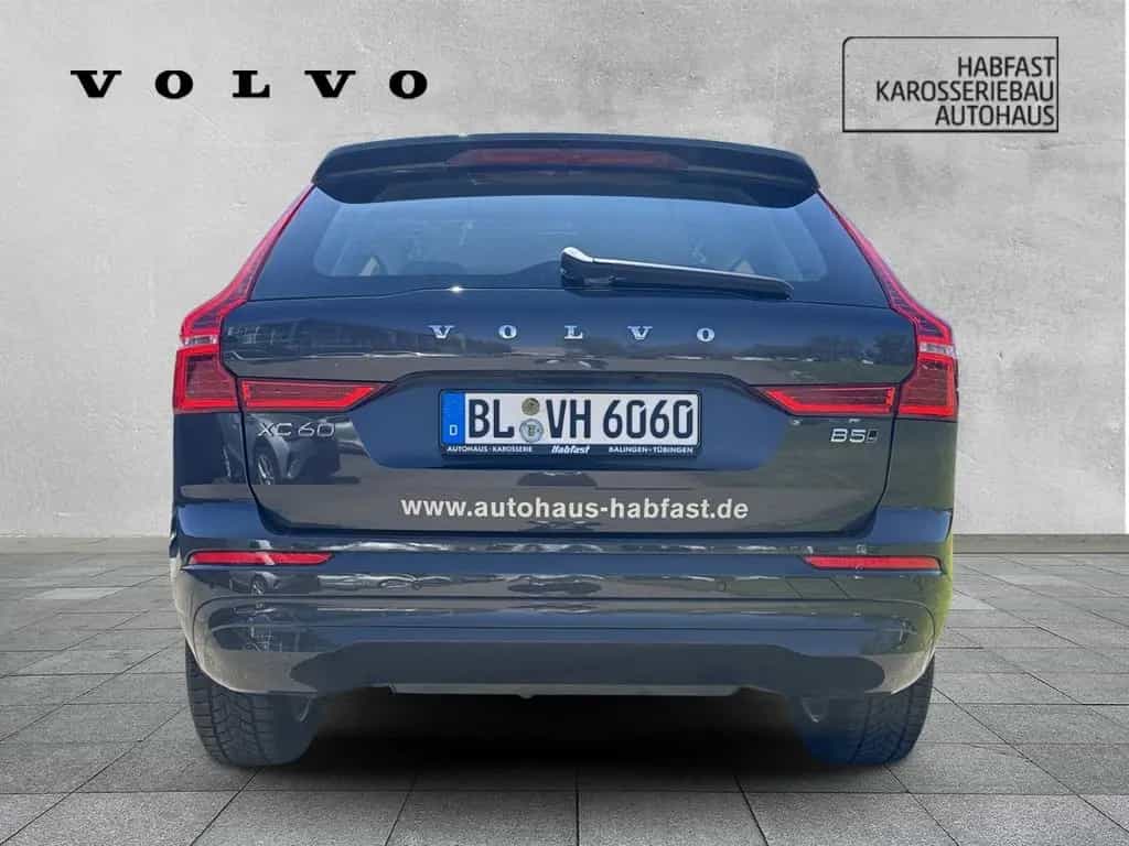 Volvo XC60 Core B5 AWD Digitales Cockpit Soundsystem L 12/2024-photo-3