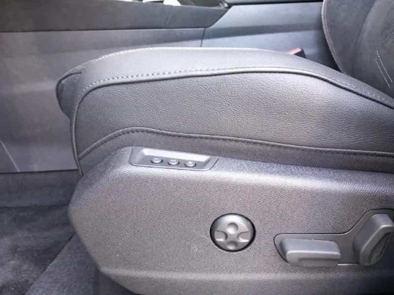 DS Automobiles DS7 (Crossback) DS7 Pallas Alcantara*LED*360°*elektr. Heckklappe 08/2025-photo-17
