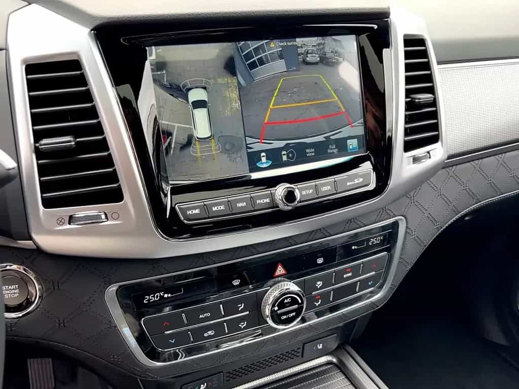 Ssangyong REXTON Sapphire 2.2 D 8AT 4WD/360°KAMERA/7-Si./ 04/2025-photo-17