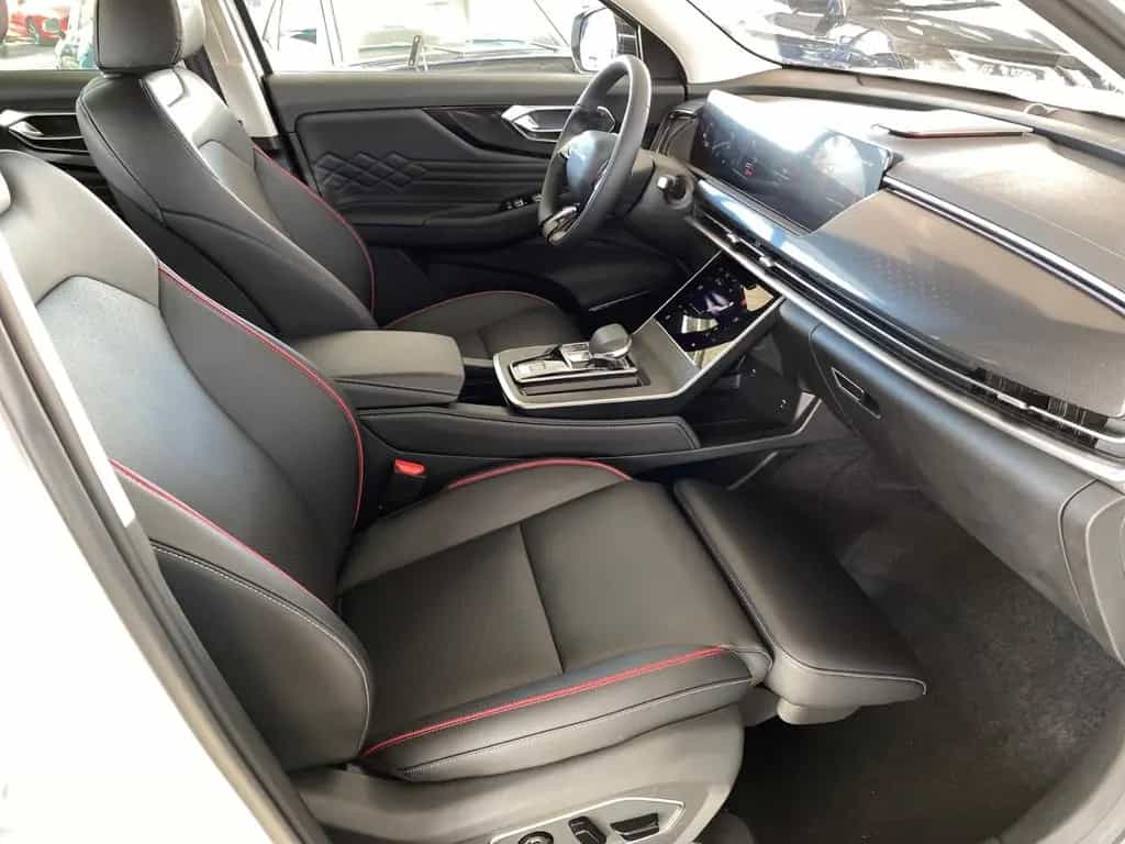 BAIC Beijing X75 X75 Beijing 1.5 Turbo GDI 7DCT Autom. LED ACC 36 null-photo-15