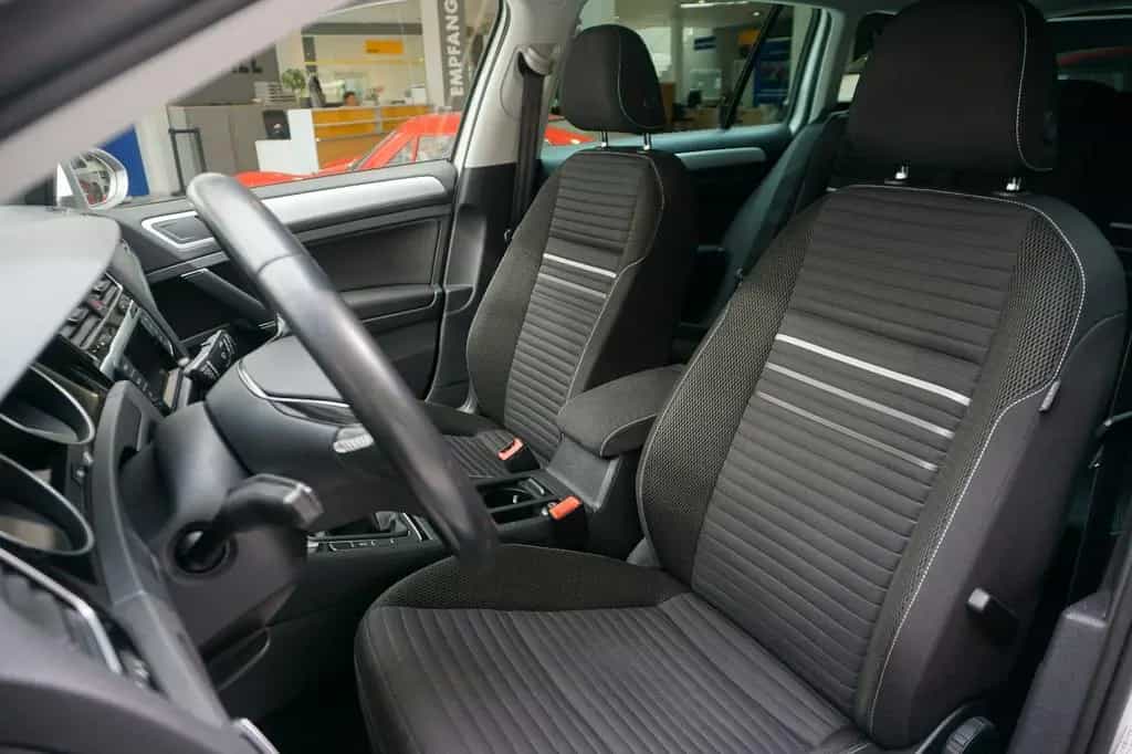 Volkswagen Golf VII Variant Cup BI-XENON, STANDHEIZUNG, PDC 11/2014-photo-15