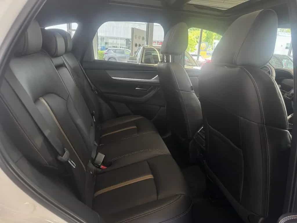 Mazda CX-60 3.3L e-SKYACTIV D 254ps AWD Homura Plus 06/2025-photo-9