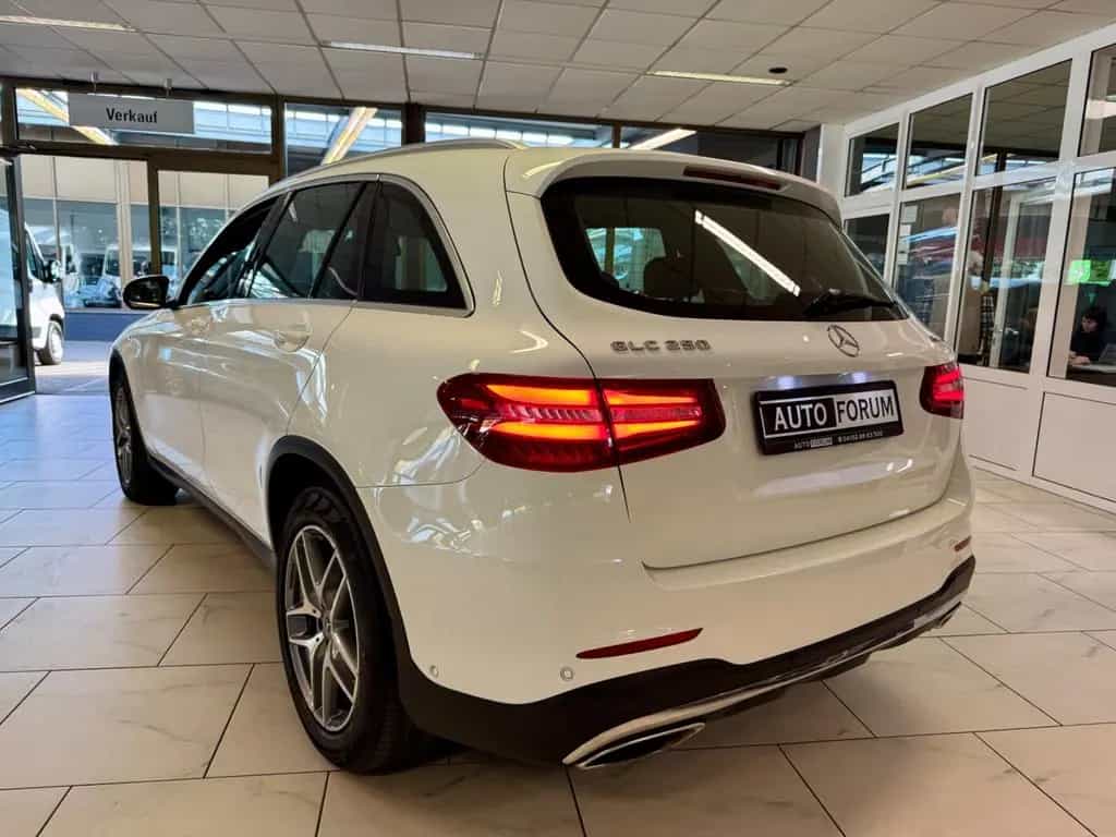 Mercedes-Benz GLC-Class 250 4M 3x AMG-LINE LEDER NAVI PANO PDC SHZ 03/2018-photo-5