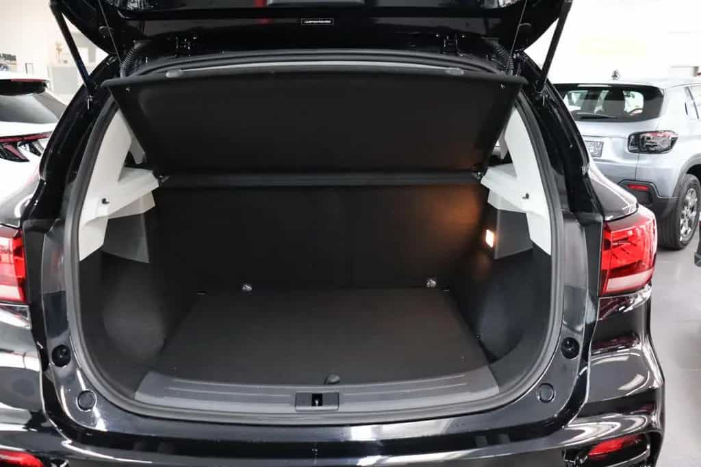 MG ZS 1.5 Luxury Leder SHZ Navi 360° Virtual SOFORT 04/2025-photo-13