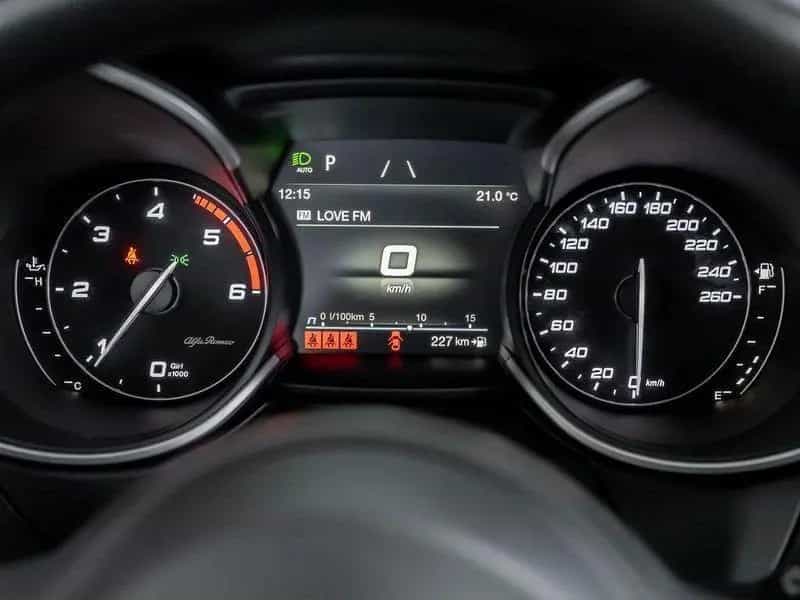 Alfa Romeo Stelvio 2.2 Turbodiesel 190 CV AT8 Q4 06/2021-photo-11