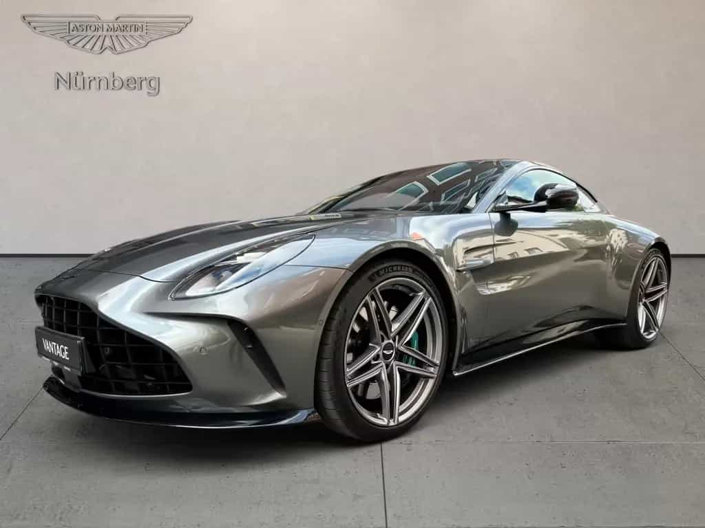 Aston Martin V8 Vantage 10/2024-photo-1
