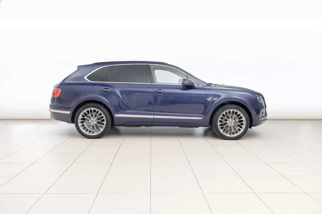Bentley Bentayga W12 - City - Touring - Sunshine Spec. 08/2016-photo-3