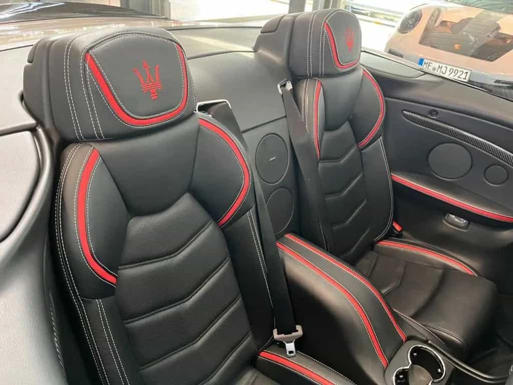 Maserati GranCabrio 4.7 V8 MC Centenario 1 of 203 12/2017-photo-16
