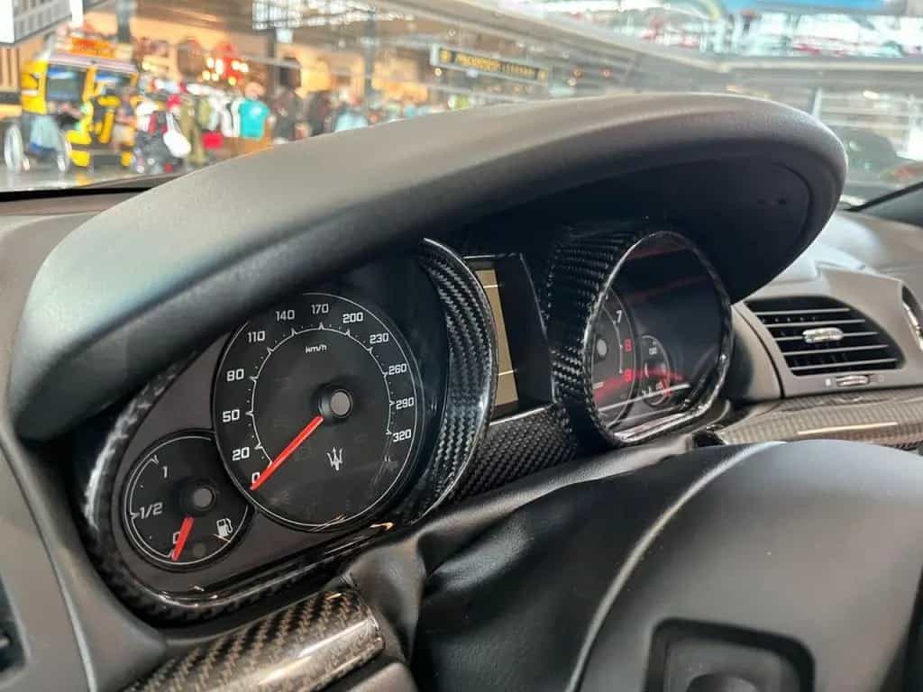 Maserati GranCabrio 4.7 V8 MC Centenario 1 of 203 12/2017-photo-20