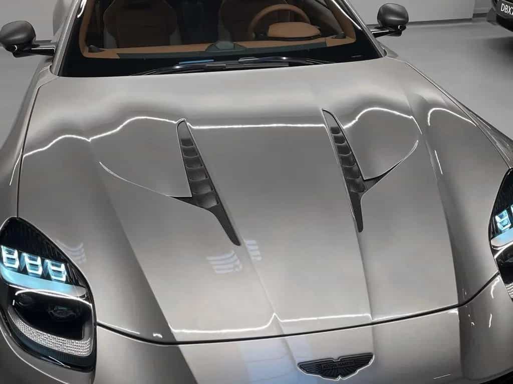 Aston Martin Vanquish | Aston Martin Brussels null-photo-4