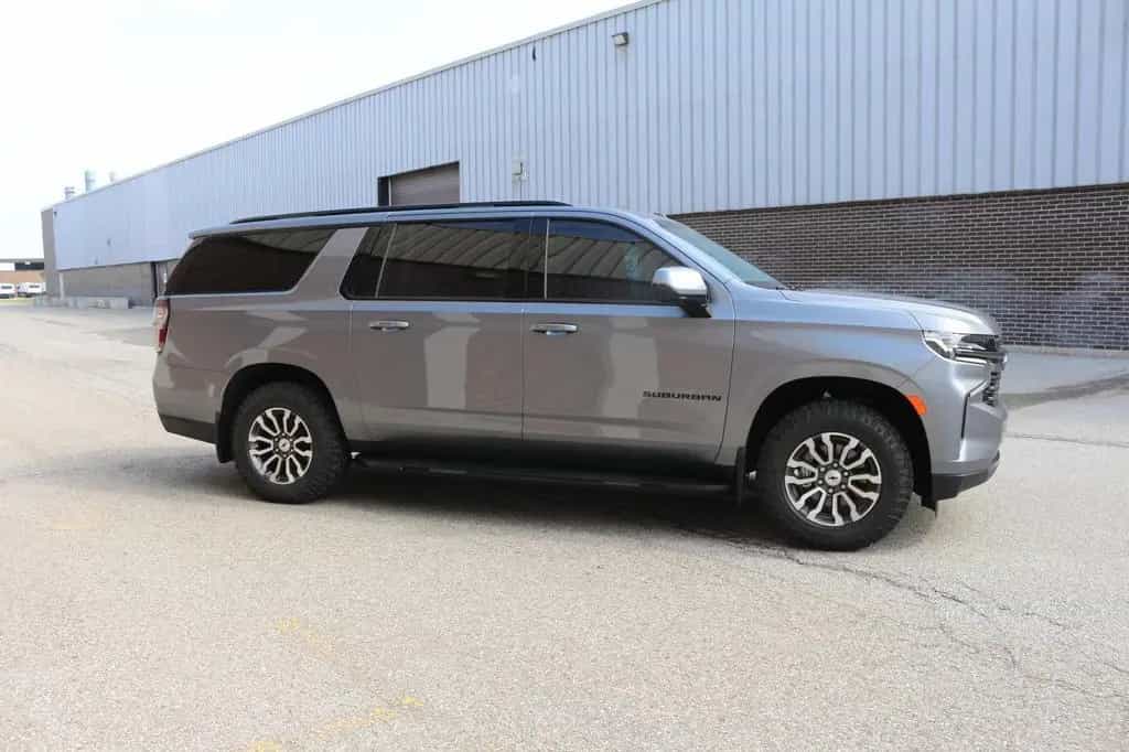 Chevrolet Suburban Premier*ARMORED*B6*GEPANZERT*ARMOURED* 05/2025-photo-2
