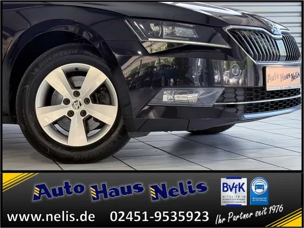 Skoda Superb 1,5 TSI Combi DSG Ambition Bi-Xenon ACC R 07/2019-photo-1