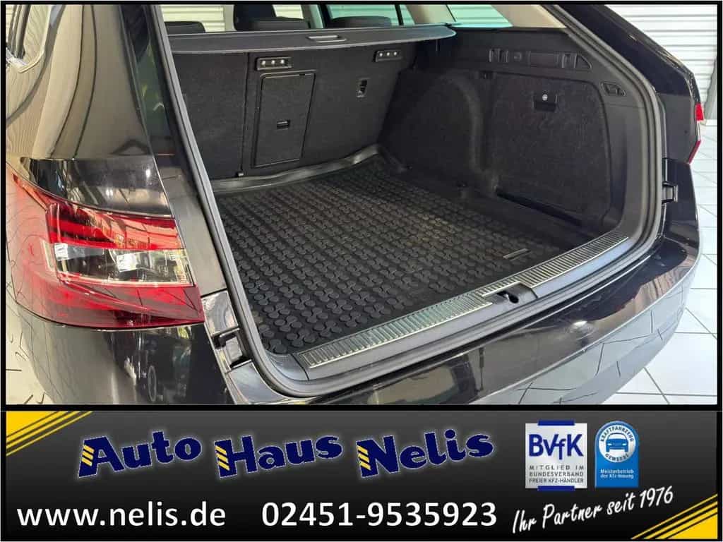 Skoda Superb 1,5 TSI Combi DSG Ambition Bi-Xenon ACC R 07/2019-photo-17
