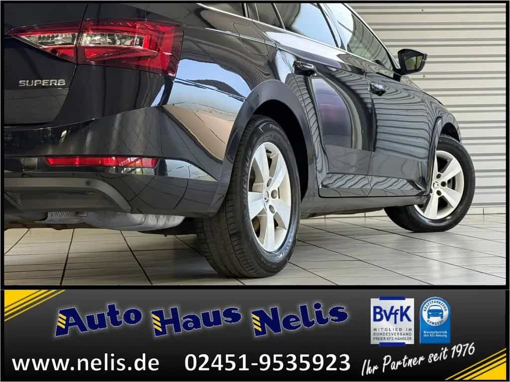 Skoda Superb 1,5 TSI Combi DSG Ambition Bi-Xenon ACC R 07/2019-photo-25