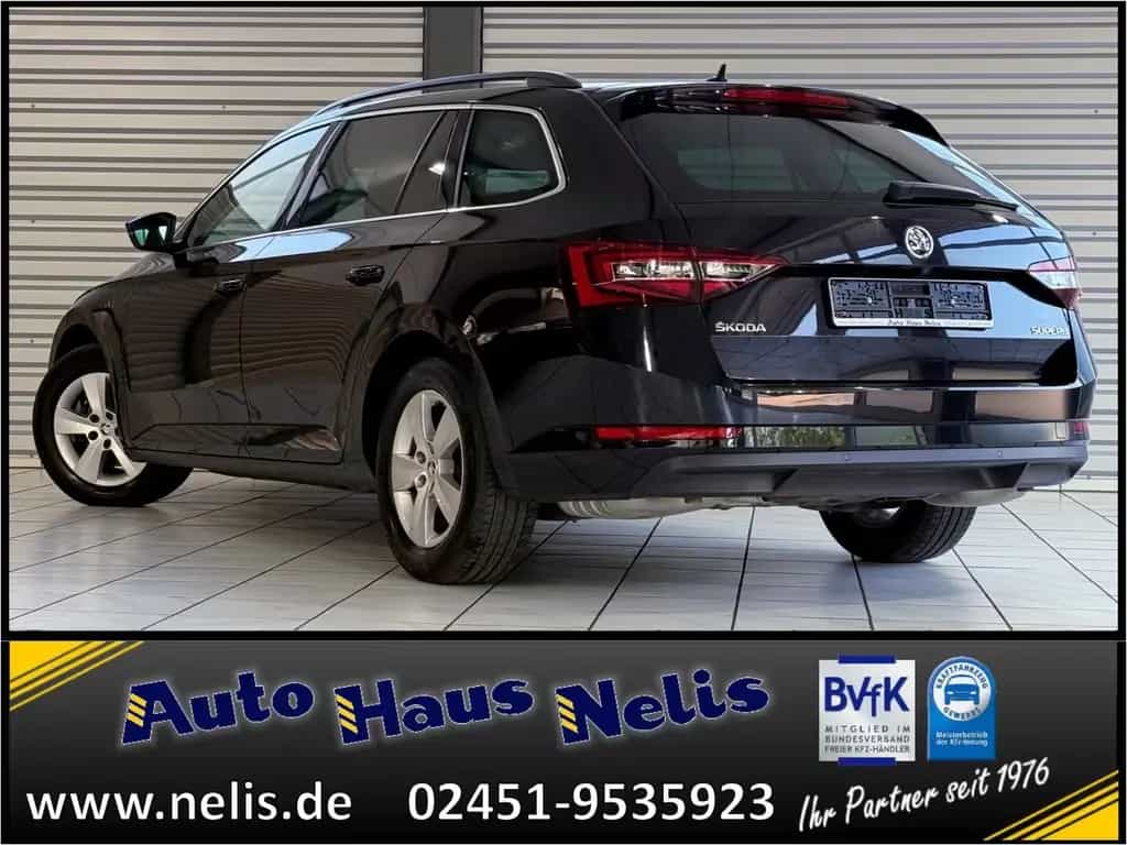 Skoda Superb 1,5 TSI Combi DSG Ambition Bi-Xenon ACC R 07/2019-photo-4